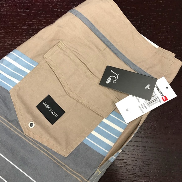 Quicksilver Mens Board Shorts NWT - Picture 2 of 6